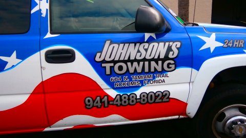 Johnson's Towing
